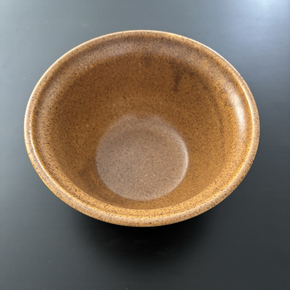 Monmouth Pottery Maple Leaf USA Mojave Brown Speckled Ceramic Bowl 8.5" X 4.5"